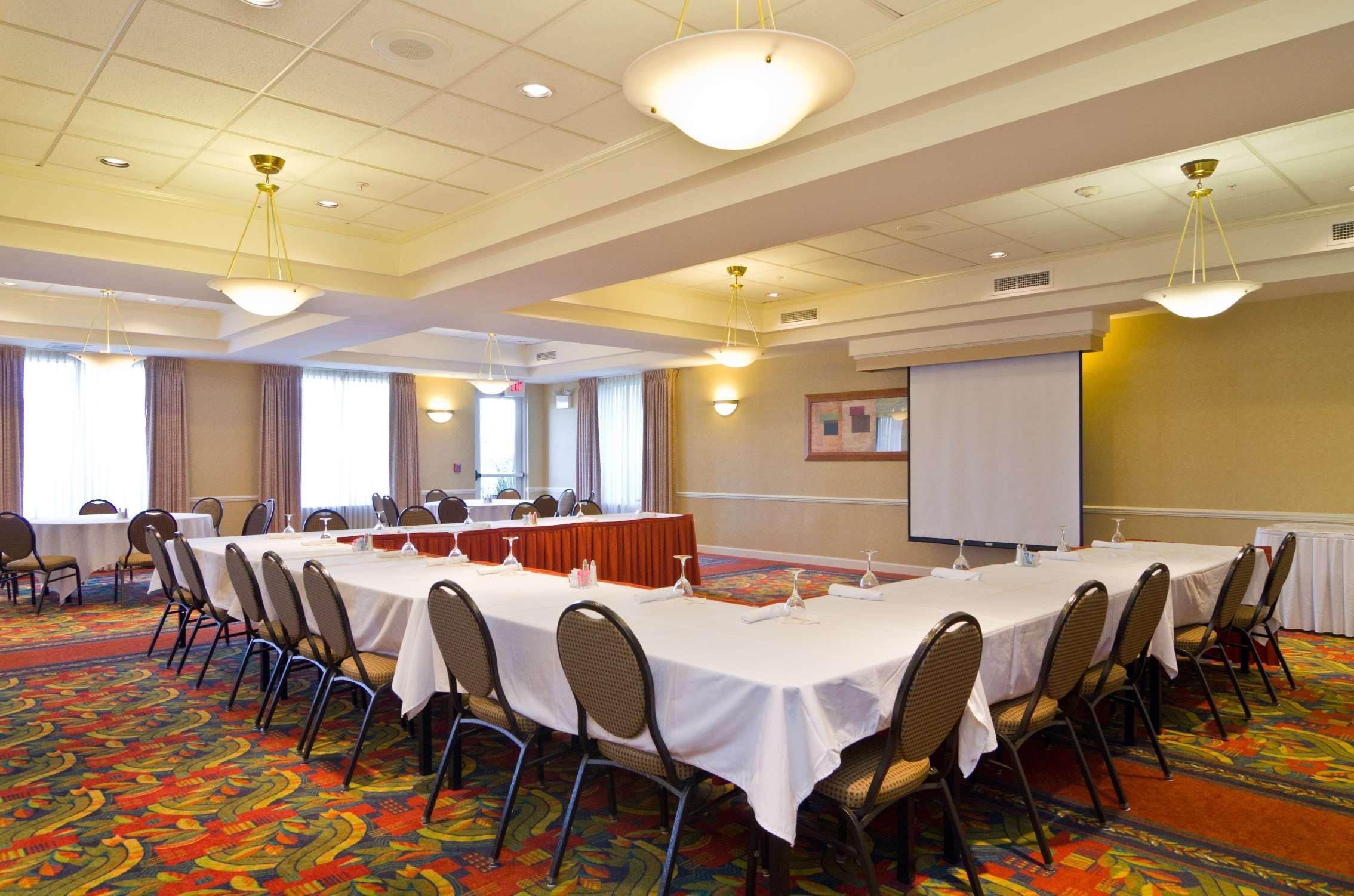 Hilton Garden Inn Wooster Eksteriør billede