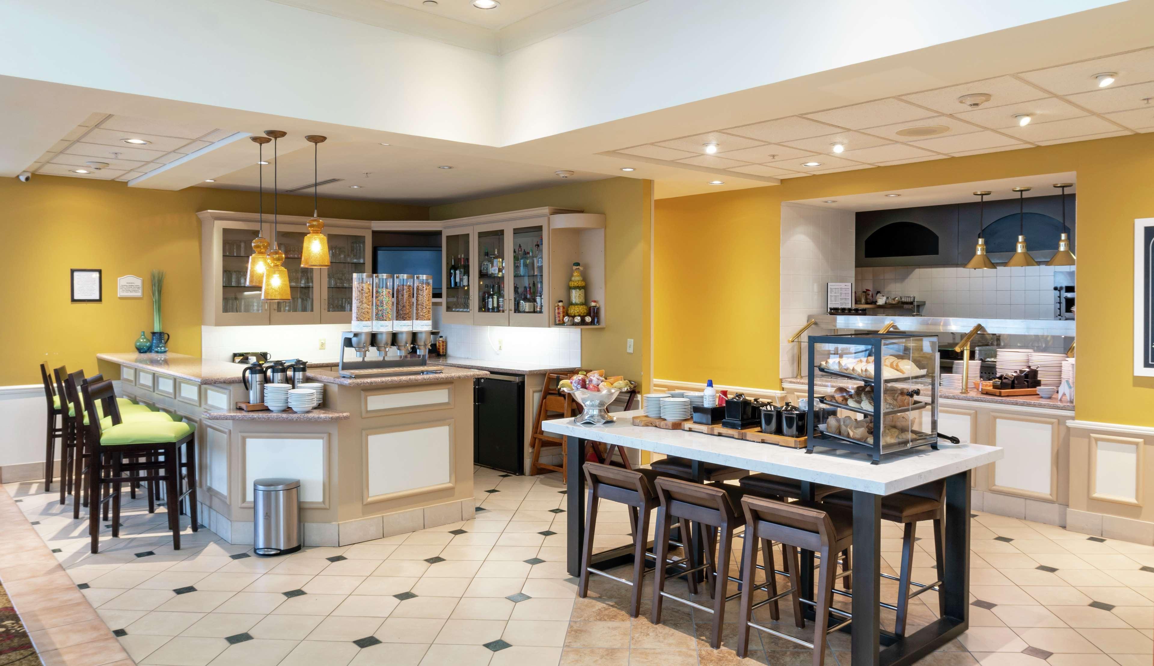 Hilton Garden Inn Wooster Eksteriør billede