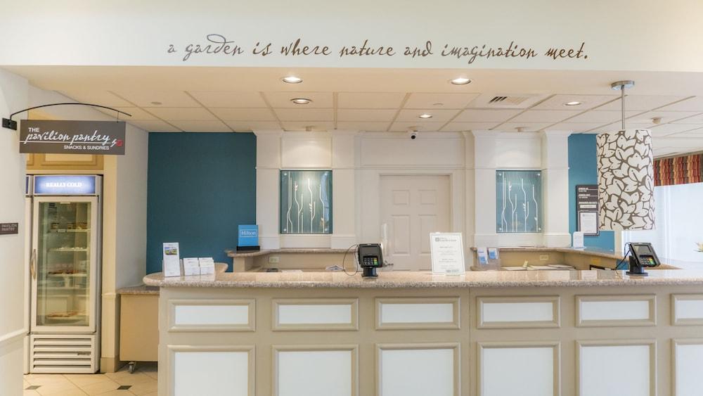 Hilton Garden Inn Wooster Eksteriør billede